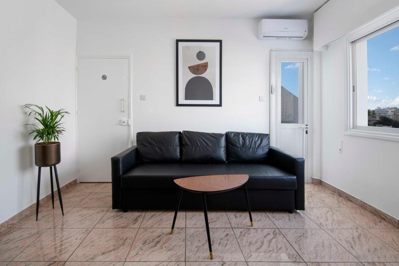 Urban Condo 43 - 1 Bdr Никозия Екстериор снимка
