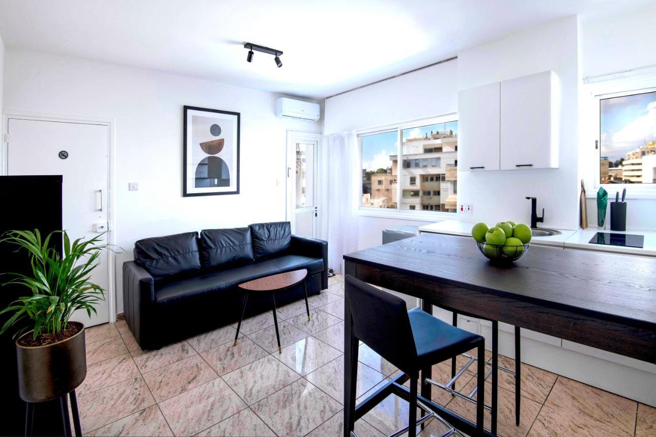 Urban Condo 43 - 1 Bdr Никозия Екстериор снимка